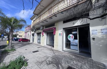 LOCALE COMMERCIALE – Squinzano, via V. Veneto