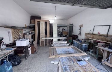 Garage con terreno edificabile &ndash; Squinzano (Le)