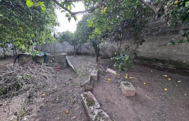 Garage con terreno edificabile &ndash; Squinzano (Le)