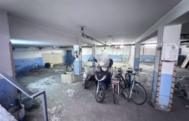 GARAGE / DEPOSITO – Squinzano (Le), via Risorgimento