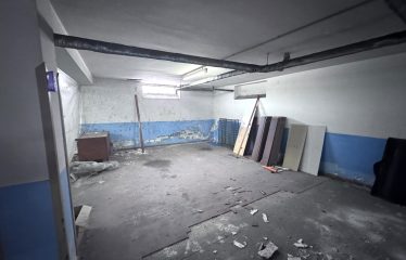 GARAGE / DEPOSITO – Squinzano (Le), via Risorgimento