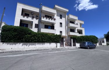 Appartamento Ristrutturato con Box – Campi Salentina (Le), Via S. Stefano