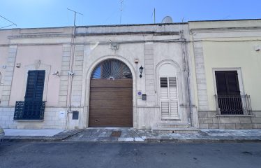Abitazione indipendente – Squinzano (Le), via Doberdò