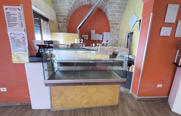 Locale Commerciale – Via M. Galliano, Squinzano (Le)