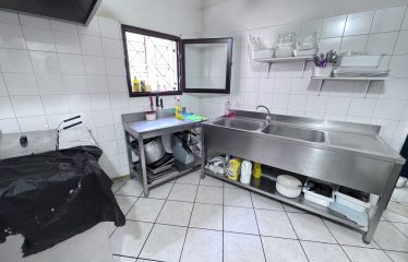 Locale Commerciale – Via M. Galliano, Squinzano (Le)