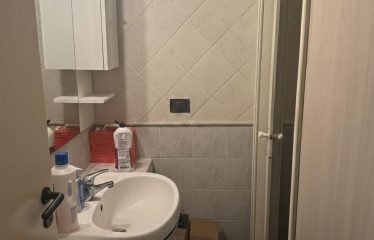 LOCALE COMMERCIALE &ndash; Squinzano (Le), via Brindisi