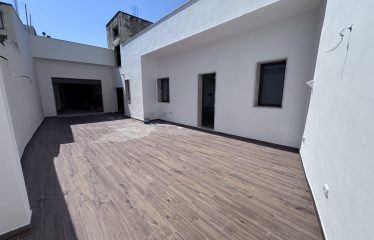 Locale commerciale con giardino – Squinzano (Le), via V. Veneto