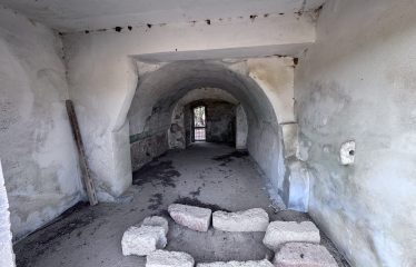 Piccolo Casolare di Campagna – Campi Salentina (Le), contrada Patera