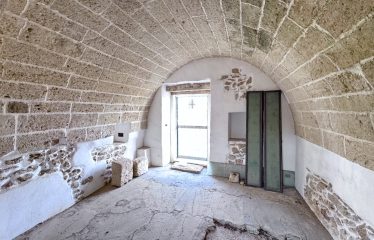 Piccolo Casolare di Campagna – Campi Salentina (Le), contrada Patera