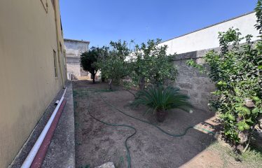 INTERO STABILE – Squinzano (Le), via R. Sanzio