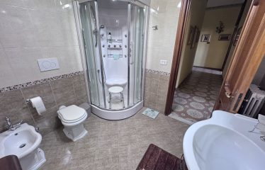 INTERO STABILE – Squinzano (Le), via R. Sanzio