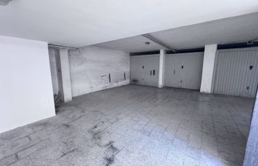 APPARTAMENTO CON BOX &ndash; Squinzano (Le), via C. Goldoni