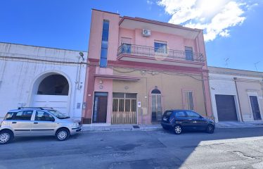 ABITAZIONE 1° PIANO – Squinzano (Le), via Cairoli
