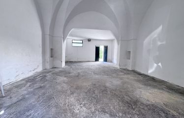 GARAGE / DEPOSITO – Squinzano (Le), via Gianfilippe