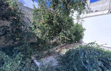 GARAGE / DEPOSITO – Squinzano (Le), via Gianfilippe